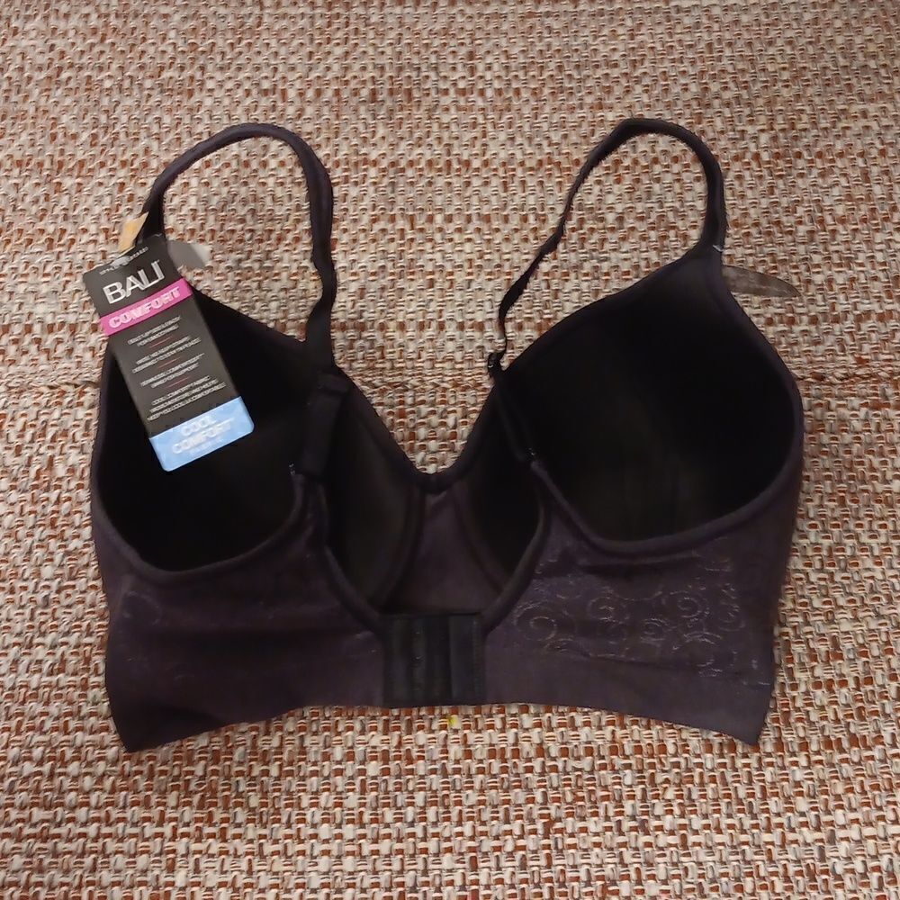 34DD Bali Comfort Revolution Shaping Wireless Smoothing Bra Style3463 Black Swir - Picture 2 of 9